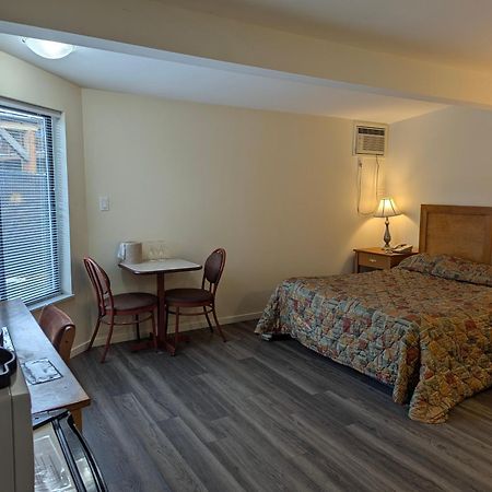 Summerland Motel Dış mekan fotoğraf