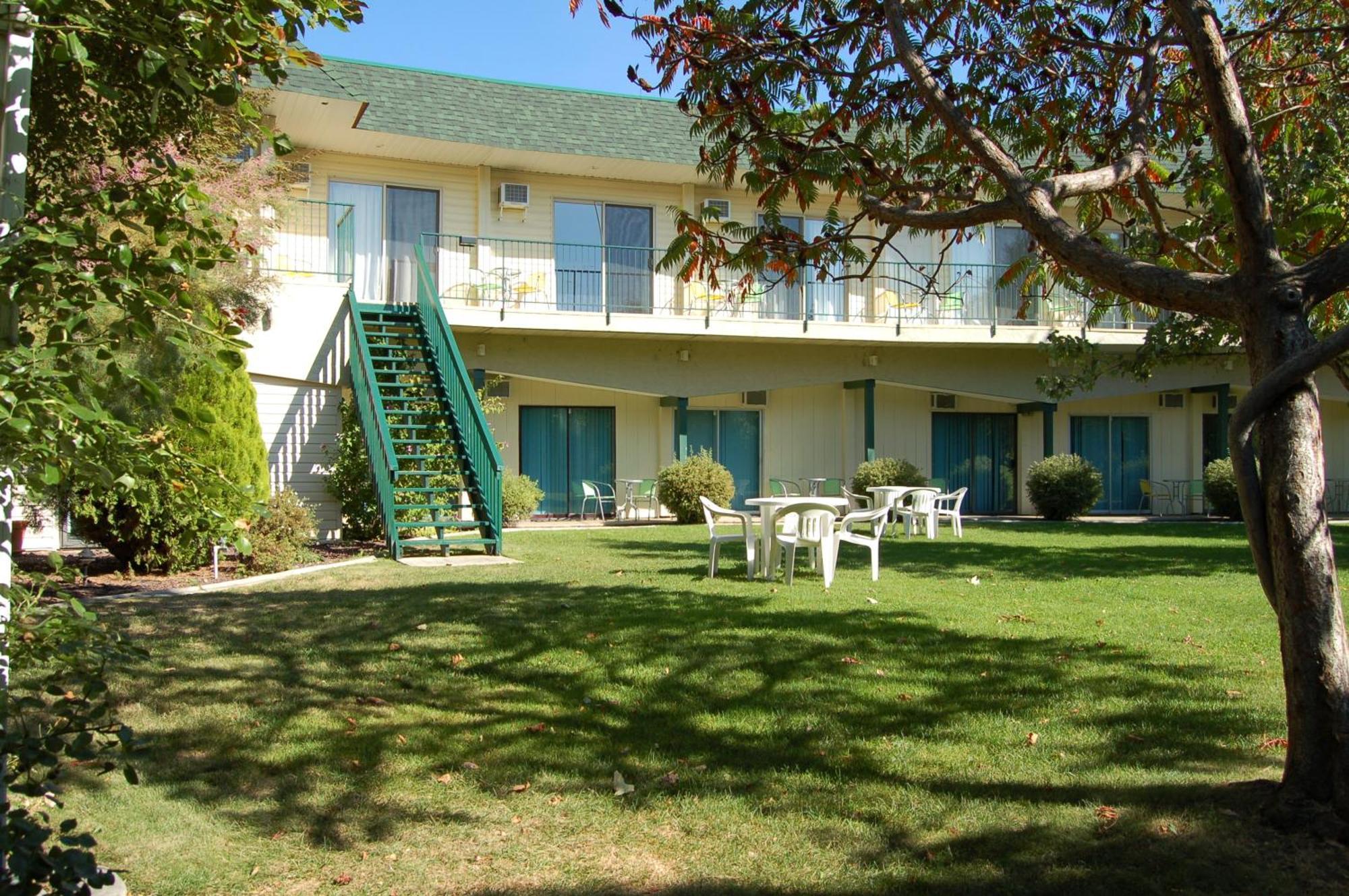 Summerland Motel Dış mekan fotoğraf